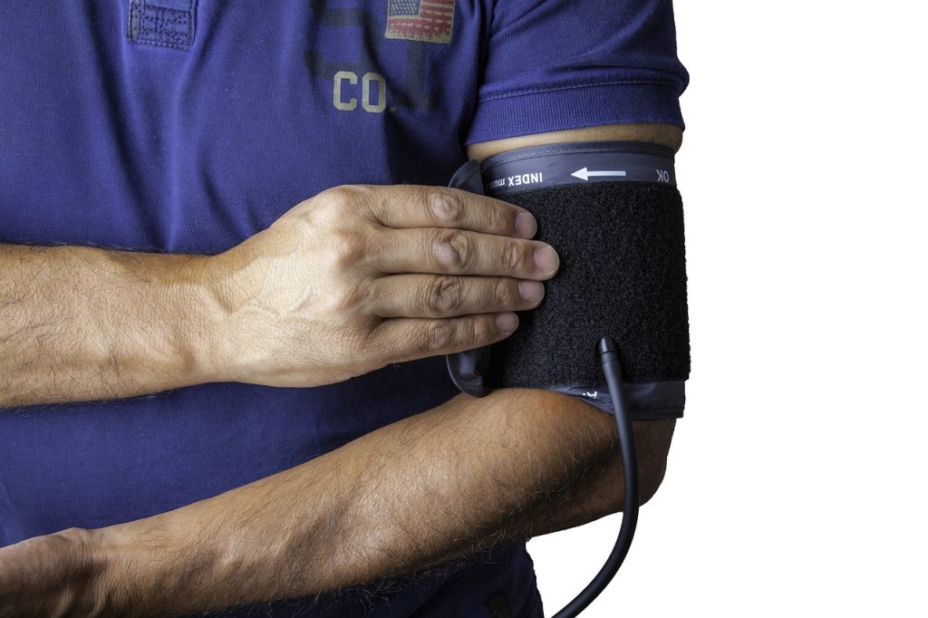 AVC : définition, symptômes et causes