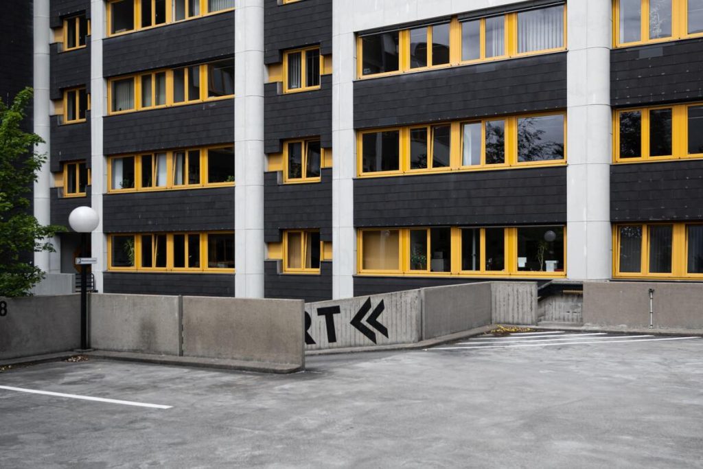 Rattraper un béton ciré raté : nos conseils