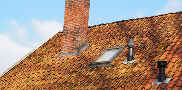 découvrez notre sélection de fenêtres de toit, idéales pour apporter lumière naturelle et ventilation à vos espaces. améliorez votre confort et l'esthétique de votre intérieur avec nos solutions de qualité.