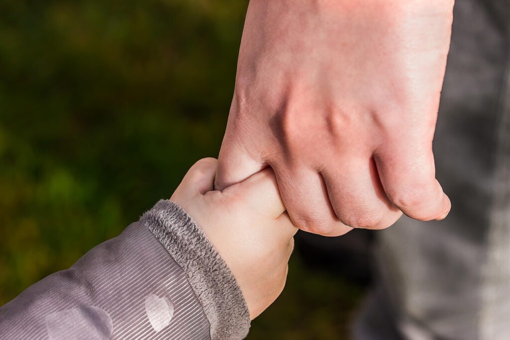découvrez comment calculer le montant de la pension alimentaire pour enfants. notre guide vous offre des conseils pratiques et des exemples pour vous aider à comprendre les facteurs influençant le calcul et à établir une contribution juste.
