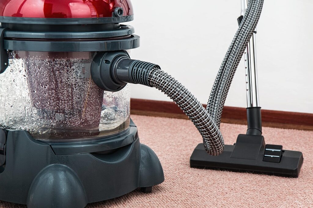 découvrez nos services de nettoyage extérieur pour redonner vie à vos surfaces. que ce soit pour votre maison, votre terrasse ou vos allées, notre équipe experte utilise des techniques efficaces et écologiques pour éliminer la saleté, la mousse et les taches. profitez d'un extérieur impeccable et accueillant grâce à notre savoir-faire !