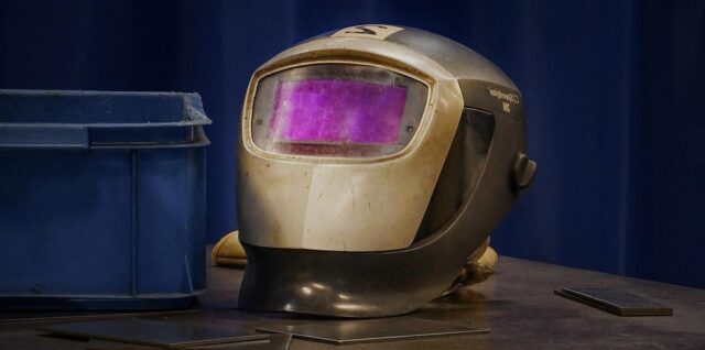 découvrez tout sur le metalworking : techniques, astuces et outils pour travailler le métal, de la soudure à l’usinage. idéal pour débutants et passionnés !