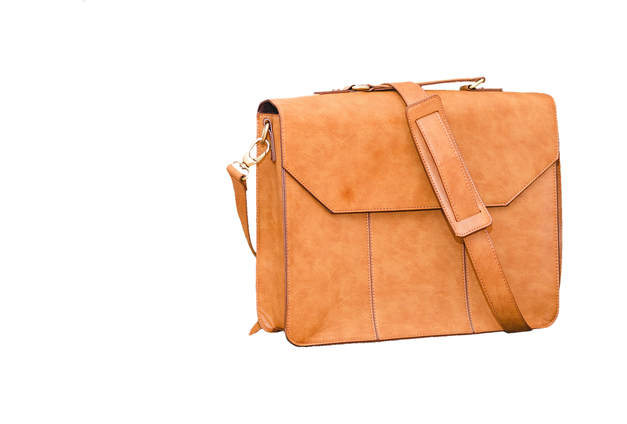 conseils et astuces pour entretenir et protéger vos sacs en cuir afin de prolonger leur durée de vie et préserver leur beauté.